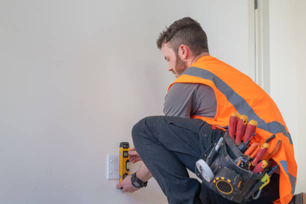 Best Licensed Electrician  in Middletown, KY